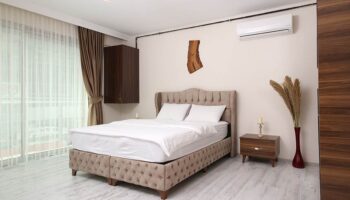 LUXURY HOTEL ROOMS